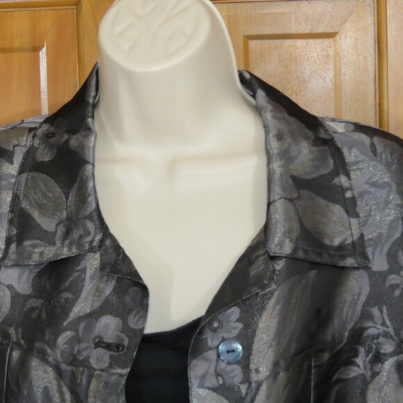 Chico's Tones of Grey Top/Jacket Unlined Jean Jacket Style Size 3 - Picture 2 of 10